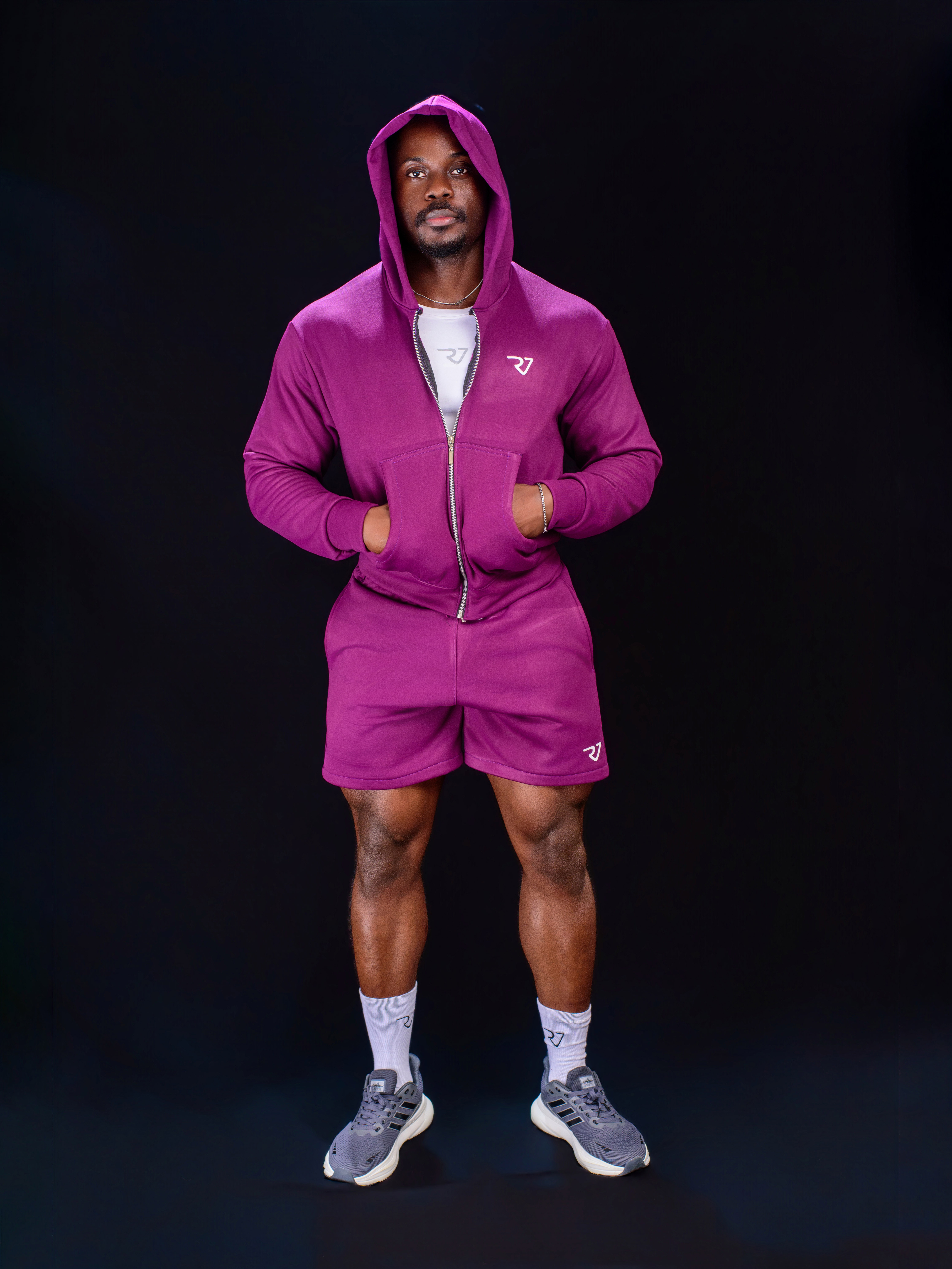 Hoodie, Short and Innerwear