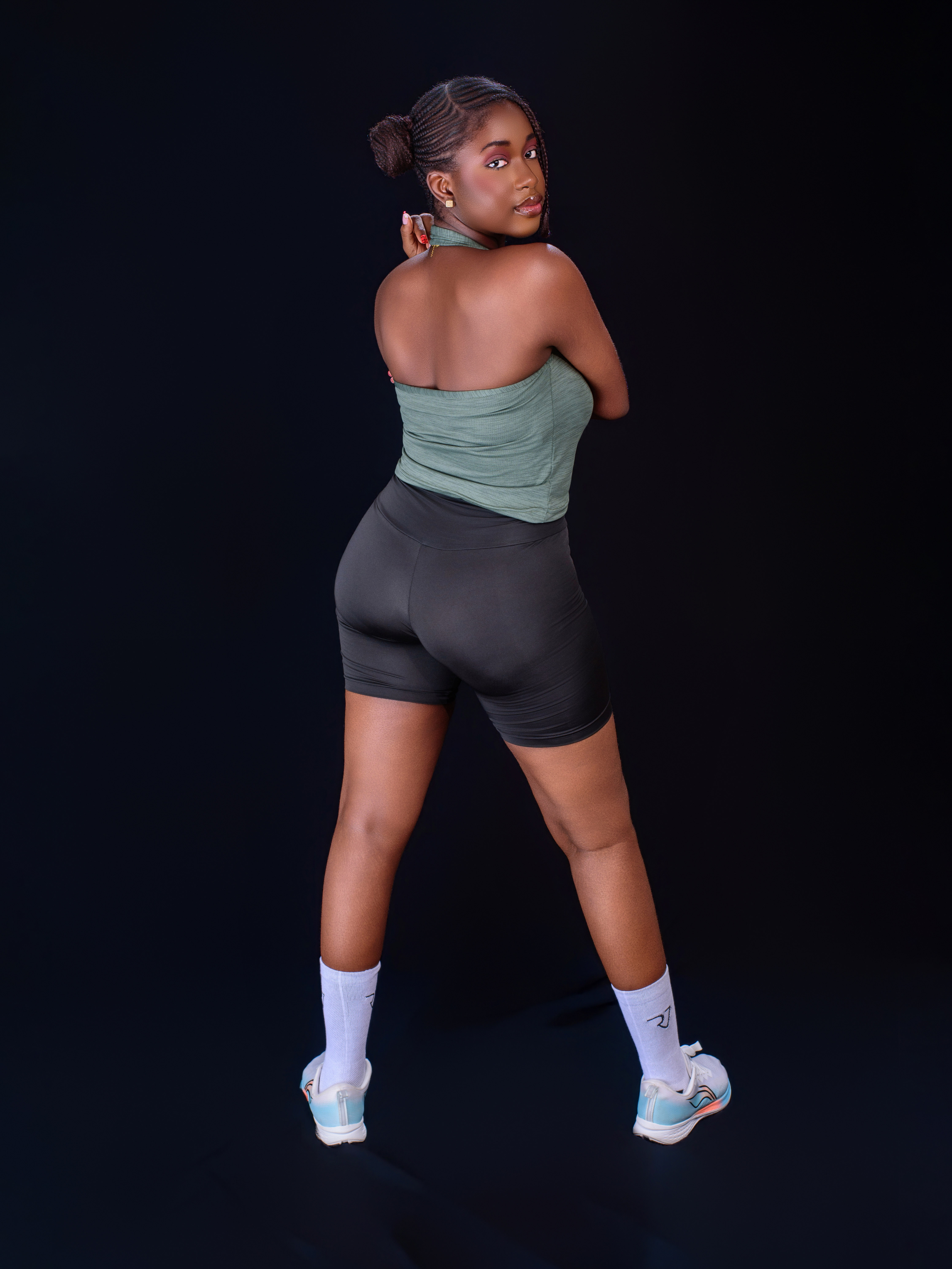 Halter neck top and tights