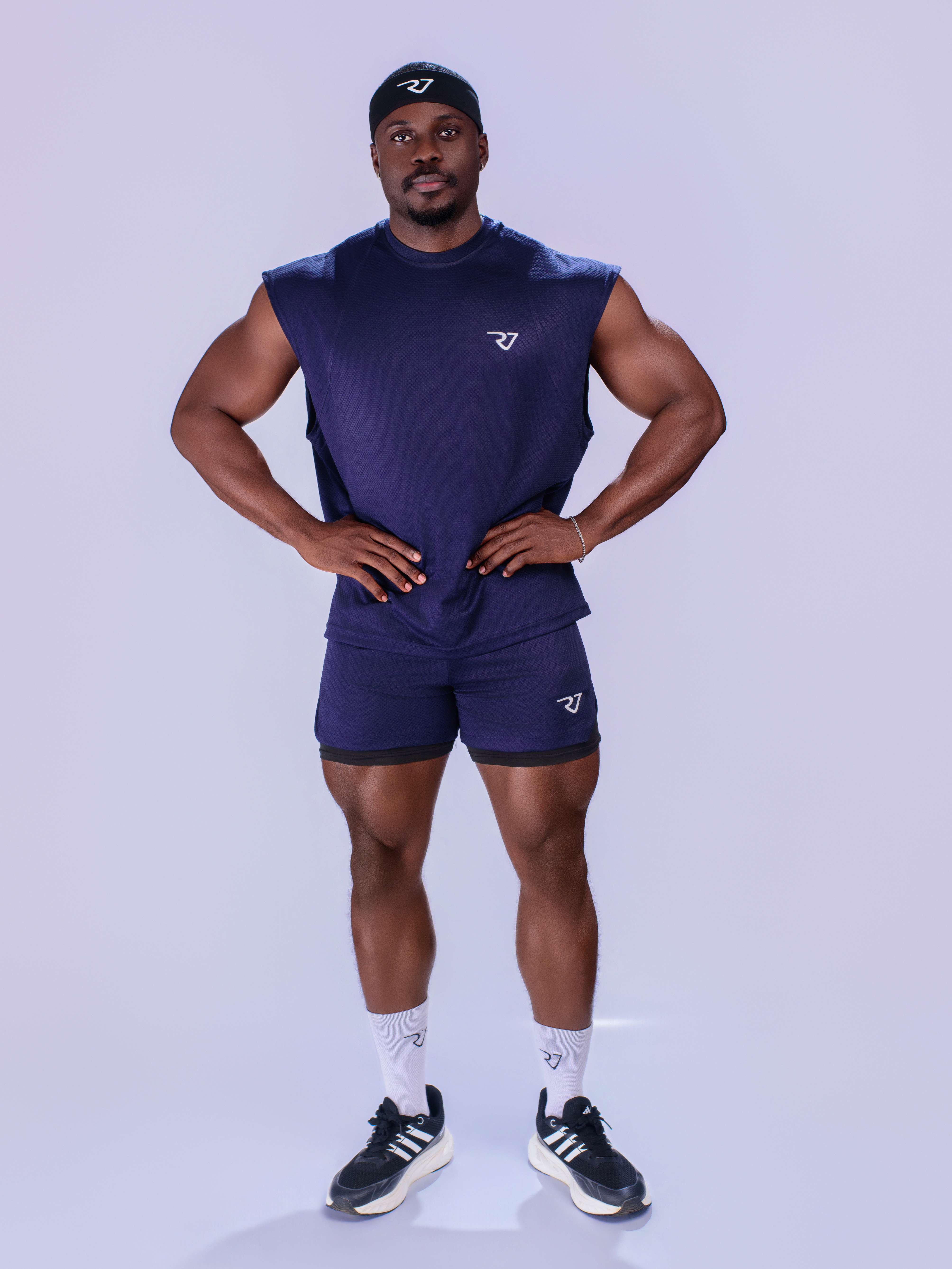 Navy blue top and shorts - Image 2